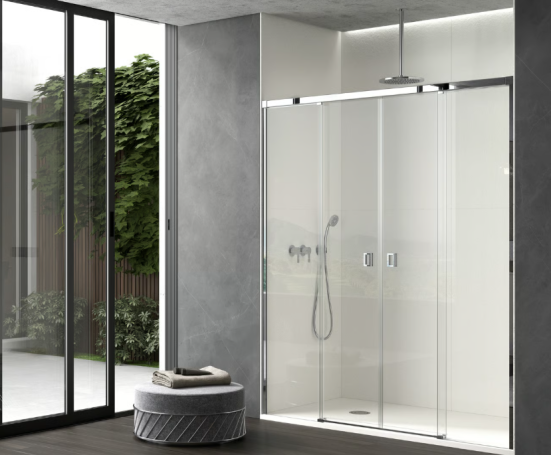 Baño moderno con ducha de vidrio y un tambor decorativo al lado.